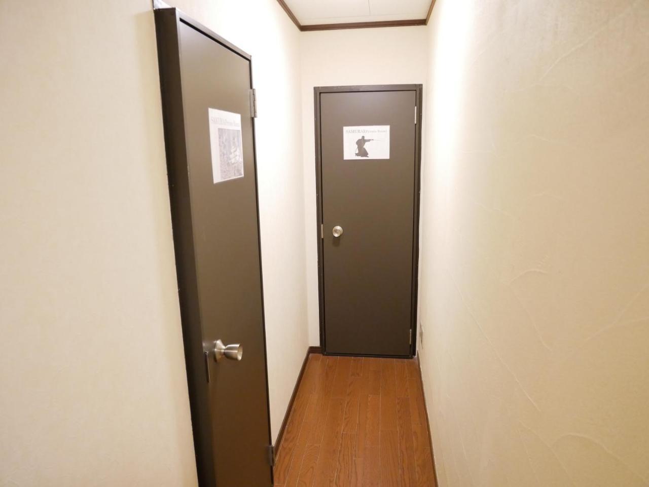 Guest House Twenty-Seven 27 Osaka Buitenkant foto